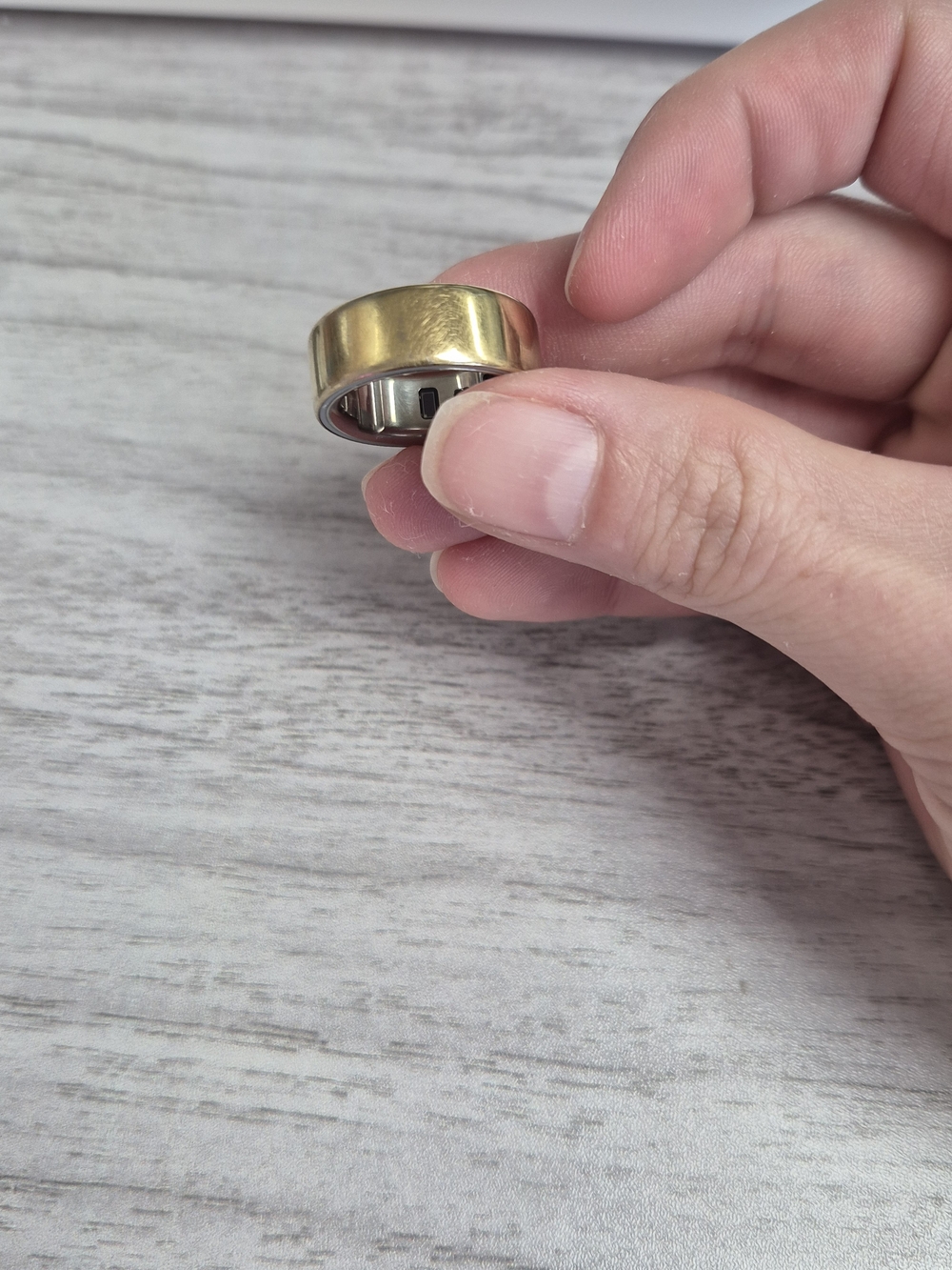 Oura Smart Ring Size 7 - Picture 6 of 6